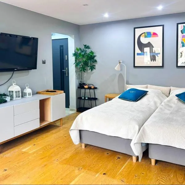 Apartament Tęczowy Tukan, hotel sa Kwidzyn