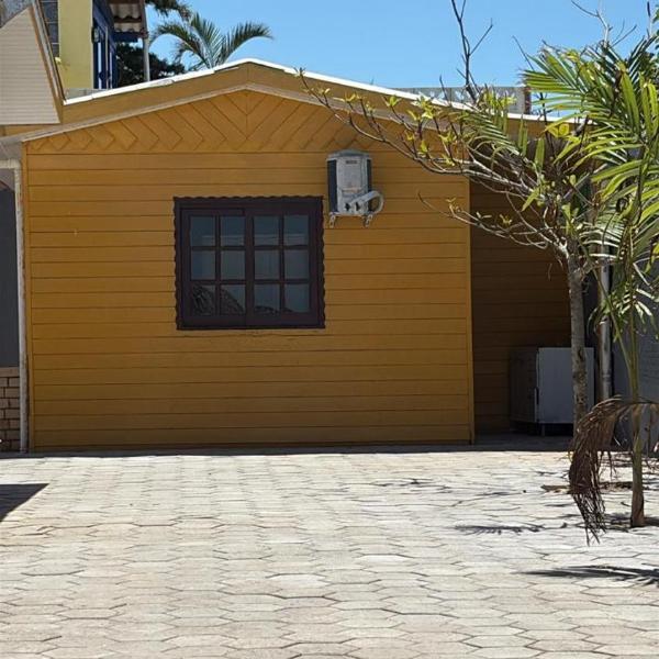 Casa para 3 pessoas com patio e piscina em torres