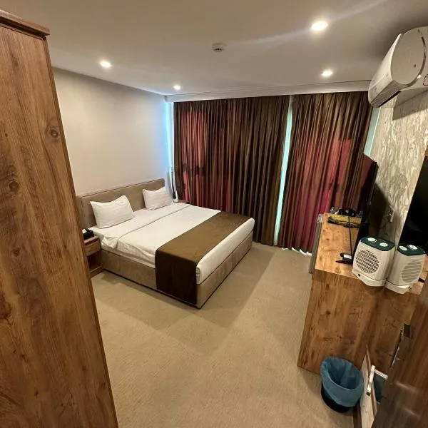 Ward Hotel Basra โรงแรมในบัสรา