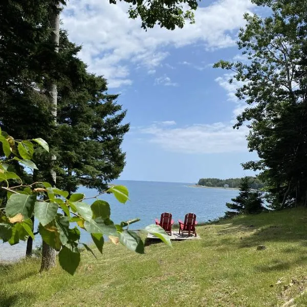 GIFFORD Island Getaway - Just You and Nature, hotel a Mahone Bay