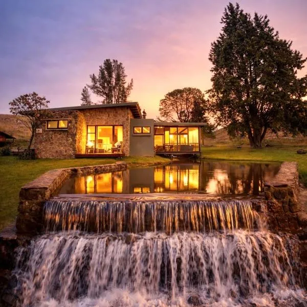 Riverside Villa Fly Fishing Wood-Fired Hot Tub, готель у місті Дюлстром