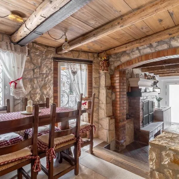 Casa Vacanze La Falesia, hotell i Quero