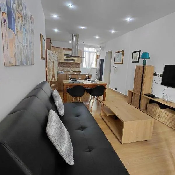 Cozy 2BR Townhouse Sliema, hotel en Sliema