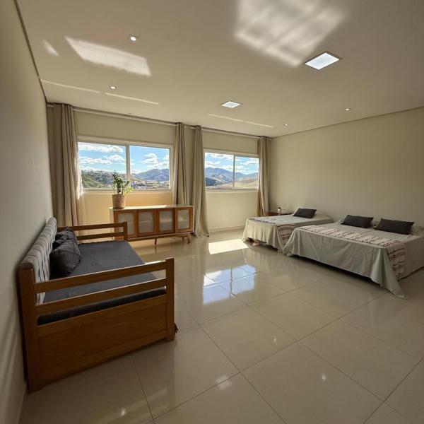 Cobertura Duplex 301 espaçoso e com vista para as montanhas