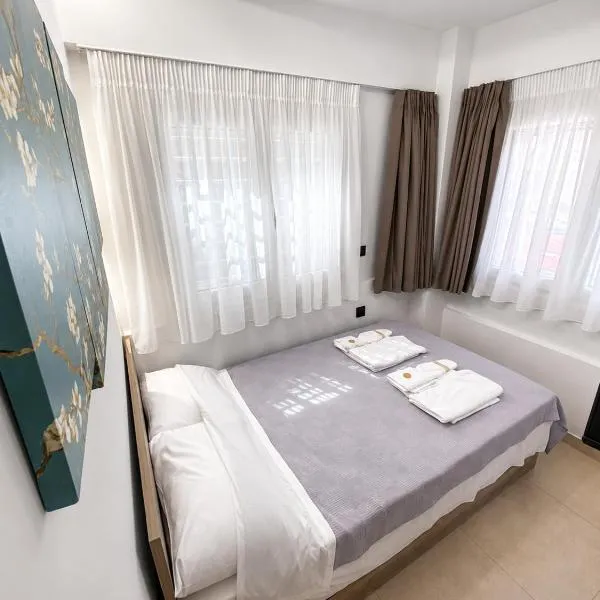 Neos Kosmos Living Space 200m from Metro, hotel di Athens