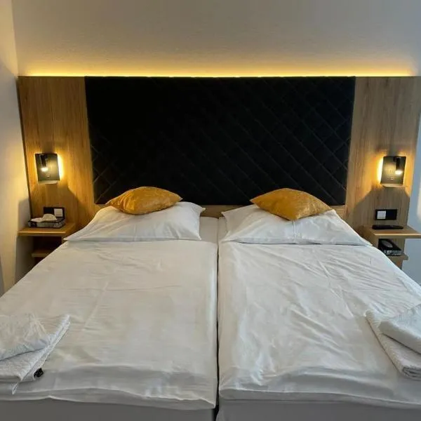 Hotel & Restaurant Bella Italia, khách sạn ở Niederfell