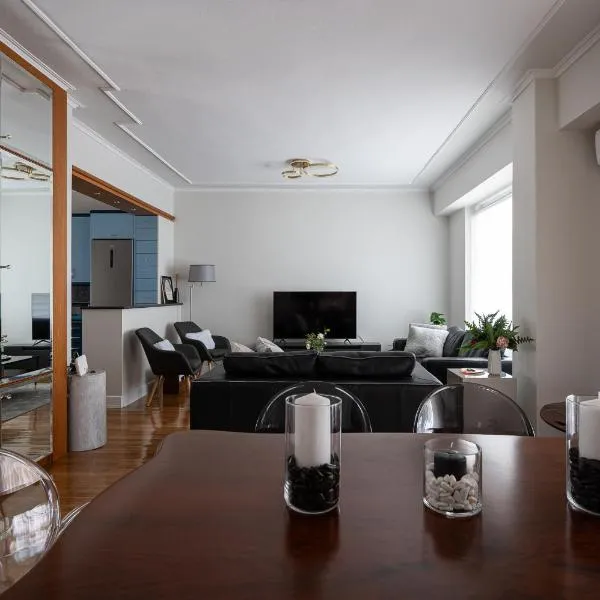 Oly modern apartment, hotelli kohteessa Kateríni