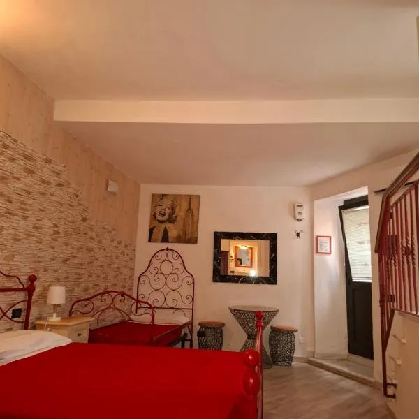 Suite delle Nereidi – hotel w mieście Manarola