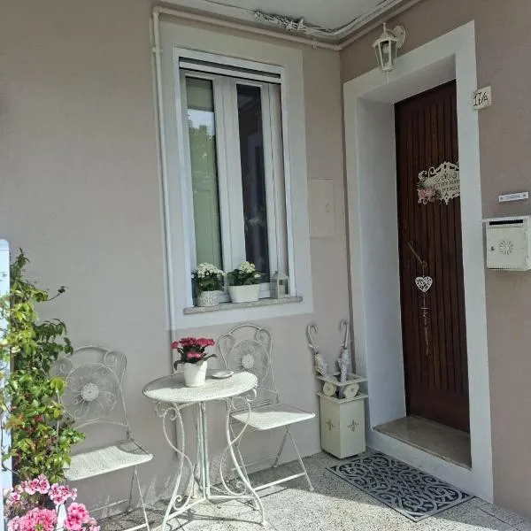 La Petite Maison d'Emilie, hotel in Lauria Inferiore