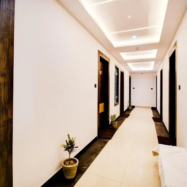 OYO Townhouse Oak Ratanpur Panki, ξενοδοχείο σε Κανπούρ