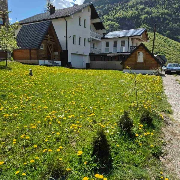 Nana Time Guesthouse, hotel u gradu Vusanje