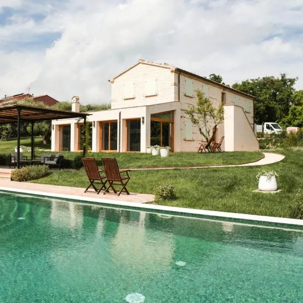 Casa Mansoor, hotel v destinácii Sirolo