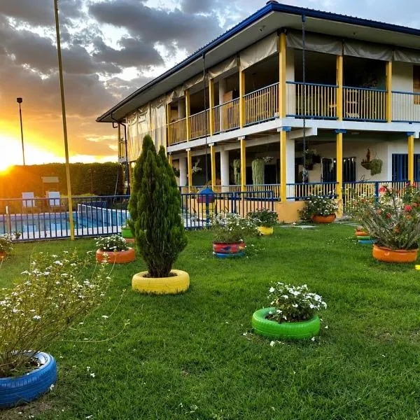 Finca Hotel Vista Palmar - Eje Cafetero, viešbutis mieste Kimbaja