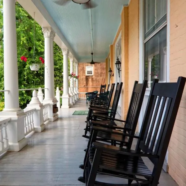 200 South Street Inn, hotell i Charlottesville