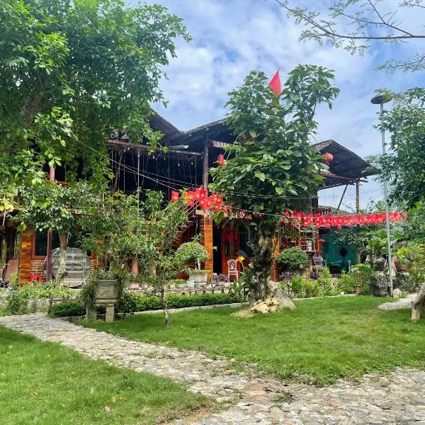 Sông Quê Homestay, khách sạn ở Quảng Uyên