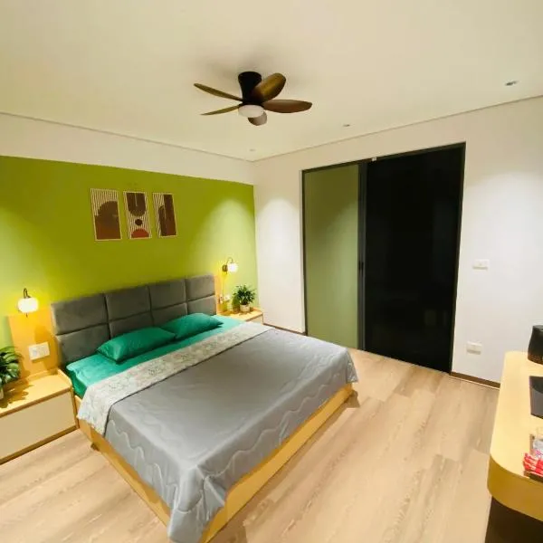 Cozy Eco Park Homestay, hotel v destinácii Ðan Phô
