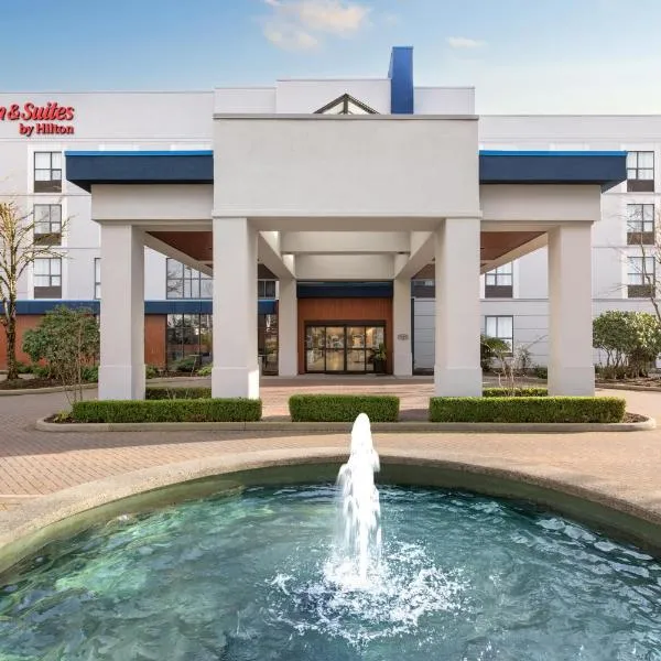 Hampton Inn & Suites by Hilton Langley-Surrey, hotel sa Surrey