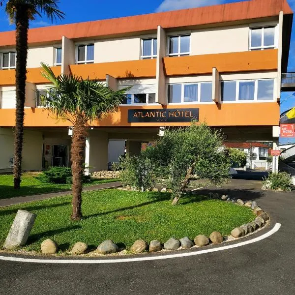 Atlantic Hôtel, хотел в По