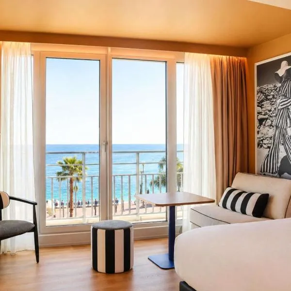 Mercure Nice Promenade Des Anglais: Nice'de bir otel