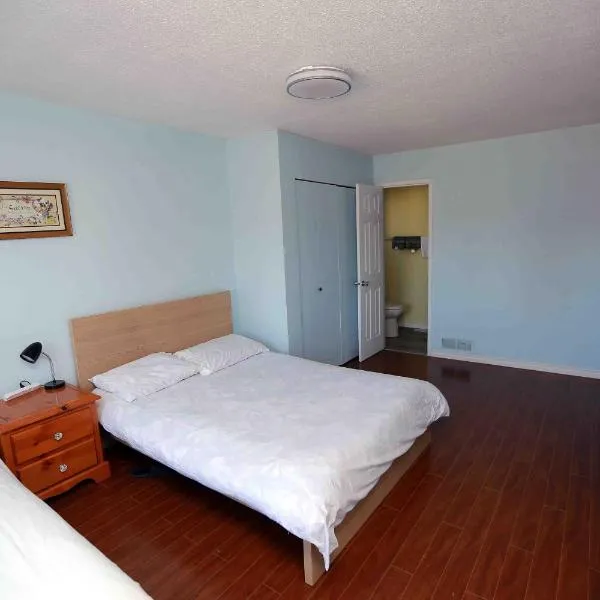 Richmond Airport Cozy Holiday House with free shuttle, hotel en Richmond