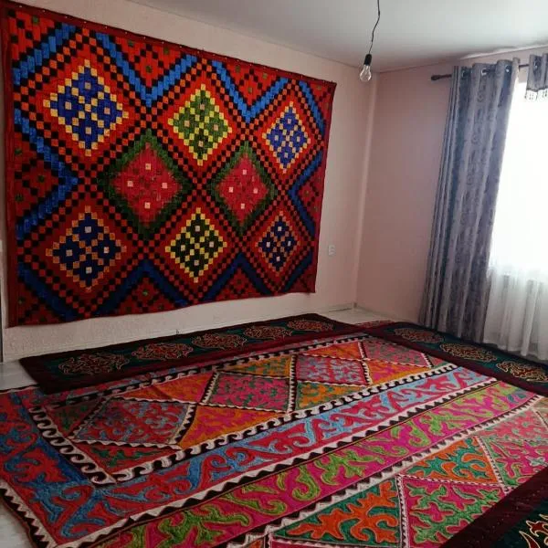 SunLake House, hotel in Balykchy