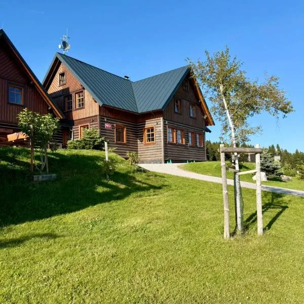 Hotel Vydrovy boudy, Pec pod Sněžkou, хотел в Пец под Снежка