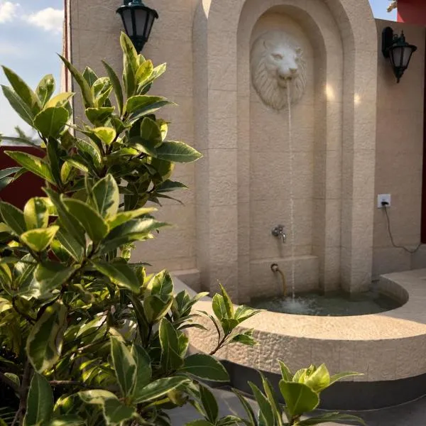 Red Manor, hotell i Dehradun