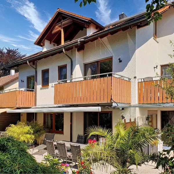 Seehaus Aachblick, Stilvolle Apartments und Ferienwohnungen, hotel sa Uhldingen-Mühlhofen