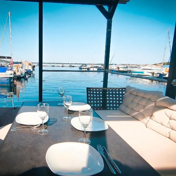 Urlaub auf dem Wasser inklusive 2 Stand Up paddle Bords, hotel in Braunsbedra