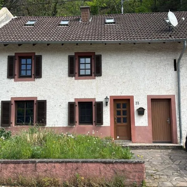Haus in Roth an der Our, hotel em Roth