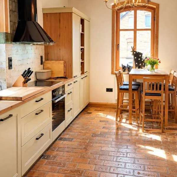 Ferienhaus Alte Provinz ruhige zentrale Lage in Kromlau nah Rakotzbrücke Wandern und Radfahren, hotel in Kromlau