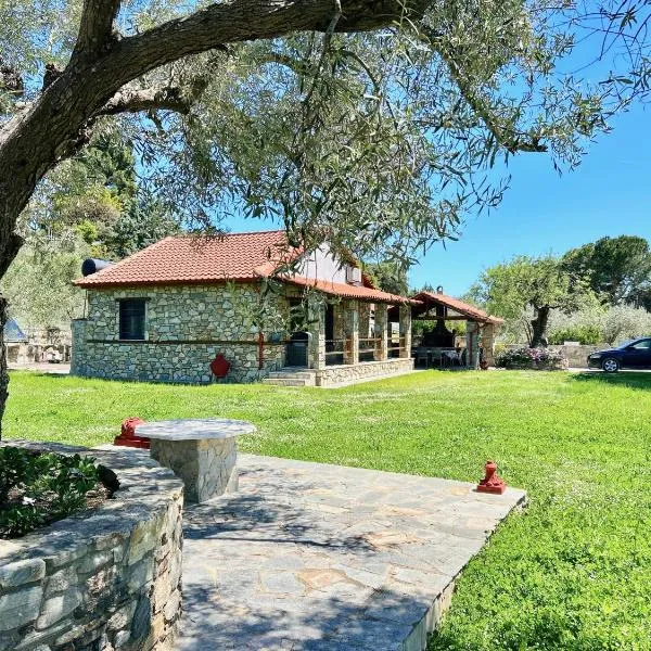 Pagiandes Villa on Trani Αmmouda beach, hotel v destinácii Agios Nikolaos