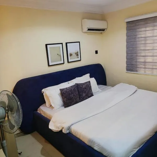 De' Mayors Court Suites&Bar, hotel en Lagos