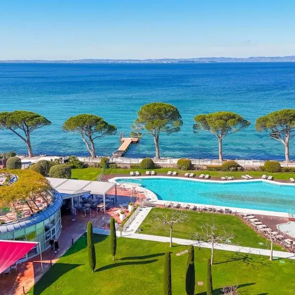Hotel Corte Valier, hotel a Lazise