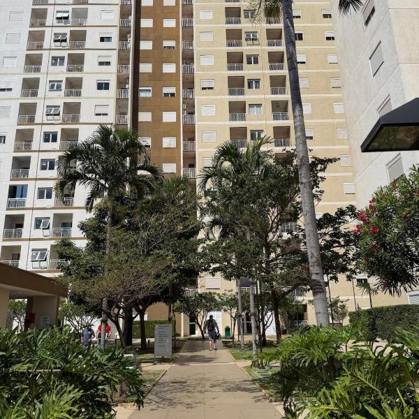 Apto 2 quartos, 4 camas, proximo ao SuperCenter