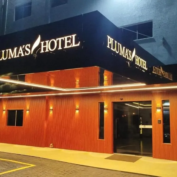 Tucuma에 위치한 호텔 Plumas hotel