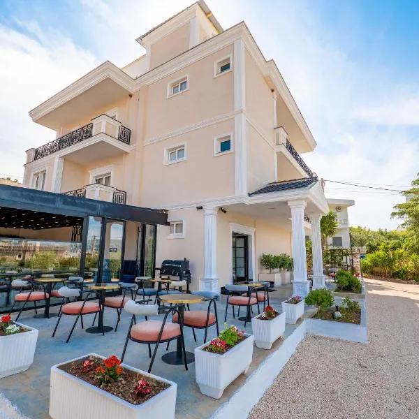 Hotel Almar, hotel i Sarandë
