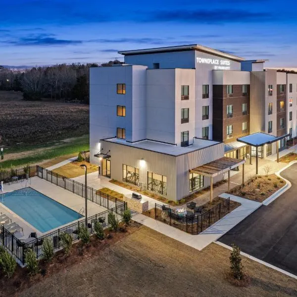 TownePlace Suites by Marriott Opelika Auburn Extended Stay Suites, hotel u gradu Opelajka
