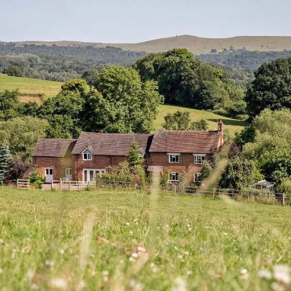The Barn for Alton Towers & the Peak District, hotell i Denstone