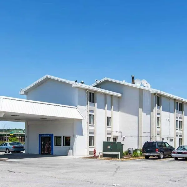 Motel 6-Council Bluffs, IA - Omaha East, Hotel in Council Bluffs