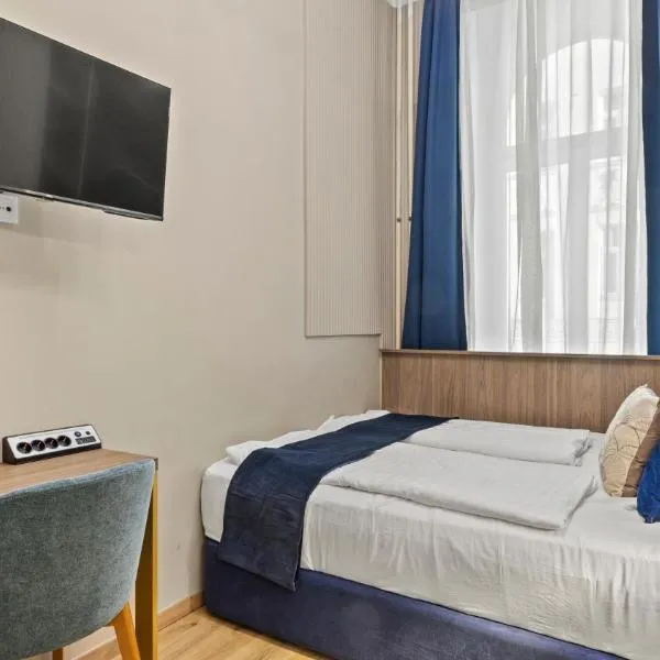 Odeon near Nestroyplatz with Self Check-in & Private External Bathroom, hotel em Viena