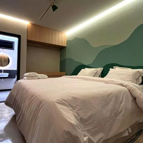 Apart-hotel Theotókos Flats, хотел в Пиуи