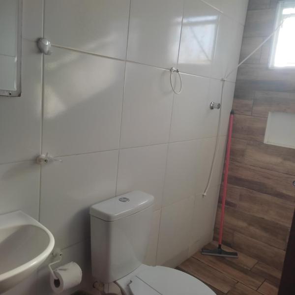 Quarto confortável para 4 pessoas com ótimos preços