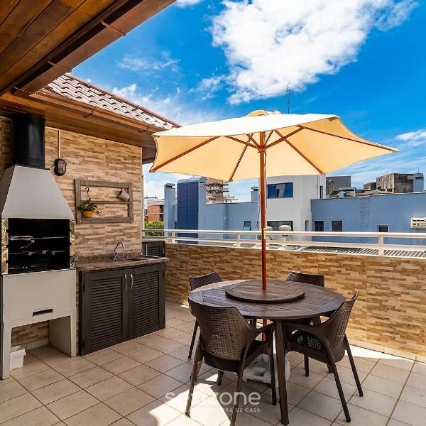 Cobertura c/terraço a 5 minutos da Praia - COS302