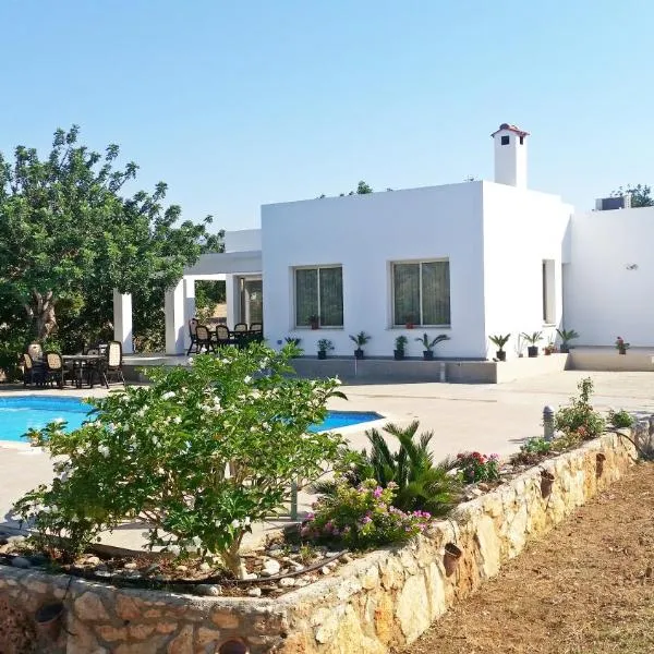 Eliofos Luxury Villa, hótel í Polis Chrysochous