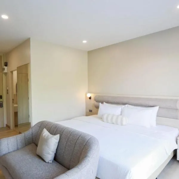 Aster Canopy Suites & Living, hôtel à Rayong