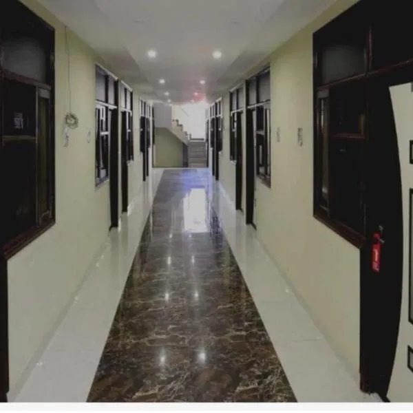 Hotel O Alpine