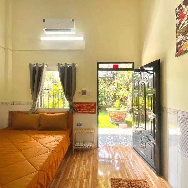Nhà Nghỉ Sakura Homestay R11, hotel u gradu Tra Tan