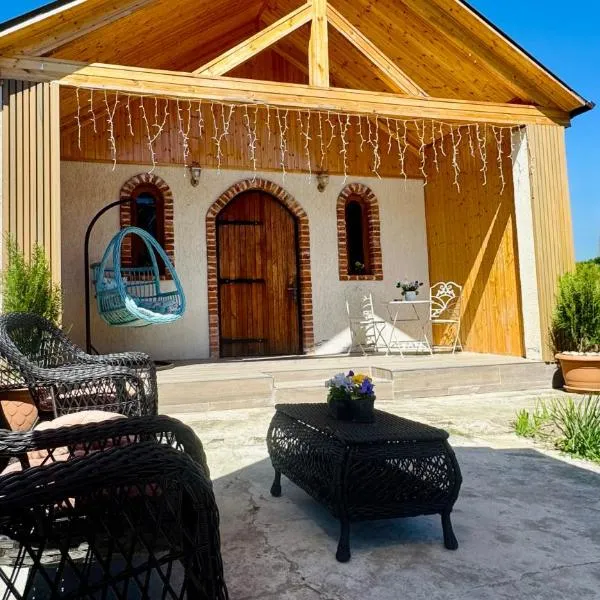 Chalet Harmony, hotel en Bagdatʼi