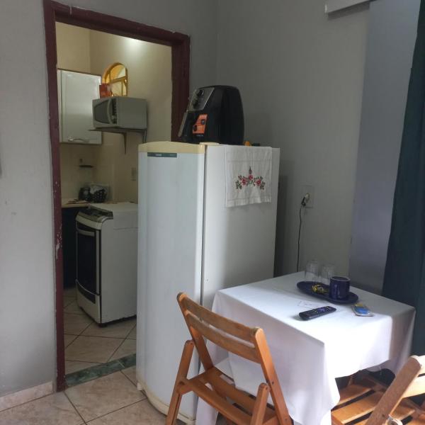 Kitenete parcialmente mobiliada em Arniqueiras - Foto 4